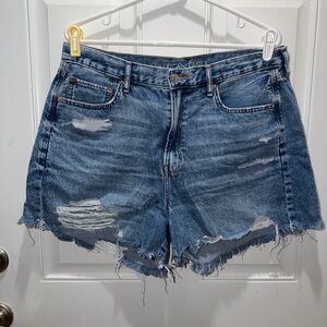 American Eagle Distressed 90s Boyfriend Shorts